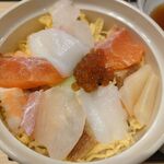 和食鍋処 すし半 深井店的实拍图