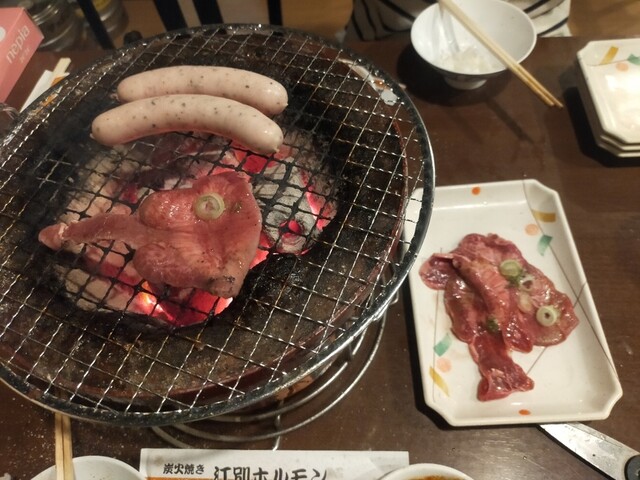 炭火焼江別ホルモン的实拍高清图
