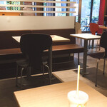 マクドナルド 明治通り新宿ステパ店的實拍圖