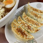 recommendations for ハッスルラーメン ホンマ 錦糸町店