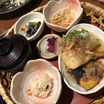 ご飯ととろろ とろ麦 浅草EKIMISE店的實拍圖