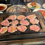 焼肉・ホルモン酒場 肉乃山 錦糸町店的實拍圖