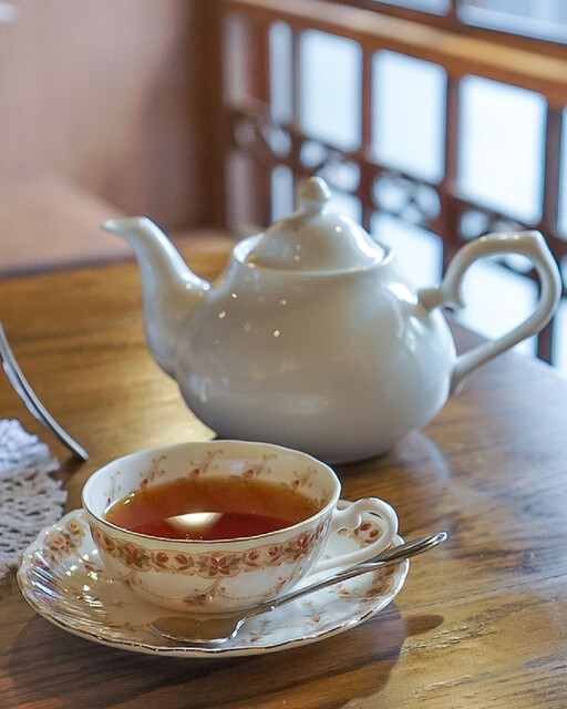 recommendations image for salon de the Tea shot