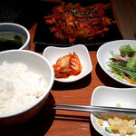 焼肉・韓国料理KollaBo イオンモール福津店的實拍圖