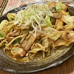焼き鳥原価酒場 ヤキトリ御殿 新橋店的實拍圖