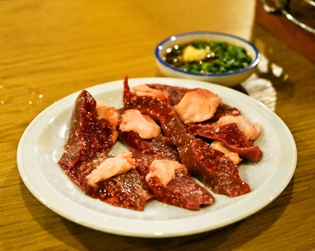 ホルモン鶴松的實拍圖