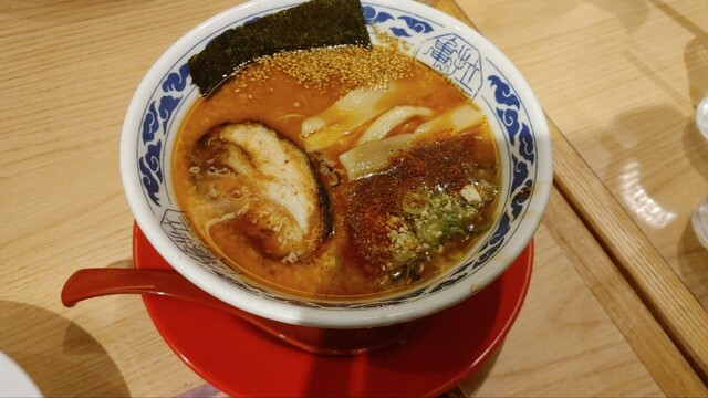 らーめん 亀王 阪急東通り店的實拍高清圖