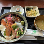 居酒屋食堂 にっぽん一周 南大沢店的實拍圖