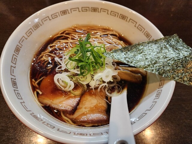 凡の風 杉むら中華そば店的实拍高清图