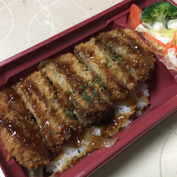 神戸コロッケ ＪＲ京都伊勢丹店的實拍圖
