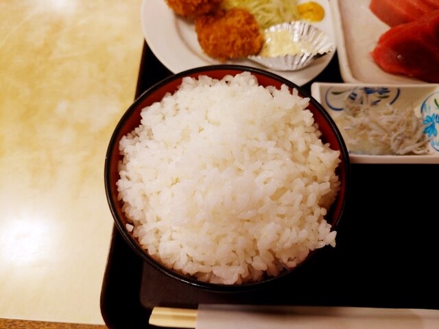 東都グリル 築地魚河岸店的實拍高清圖