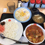 松屋 難波千日前店的實拍圖
