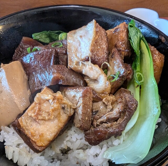 角煮丼屋くろしろ端なれ的實拍高清圖