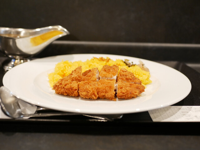 recommendations image for 旨さと辛さがここちよい黒カレー 萬栄カレー