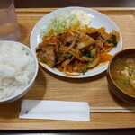大衆食堂 定食のまる大 飯田橋西口店的实拍图