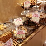 recommendations for 神戸屋ブレッズ 福岡パルコ店