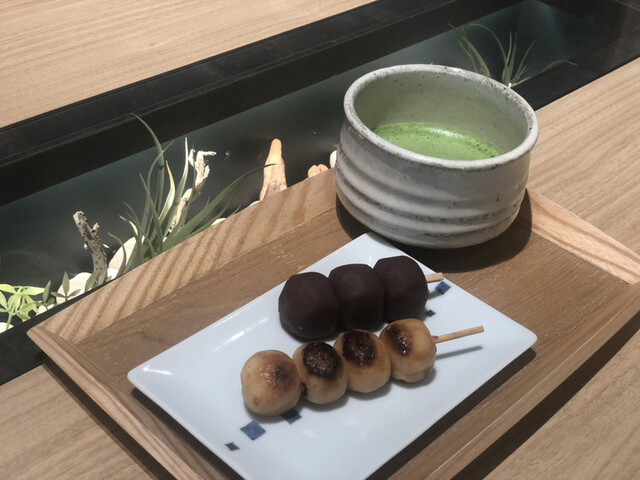 recommendations image for 茂助だんご 羽田エアポートガーデン店