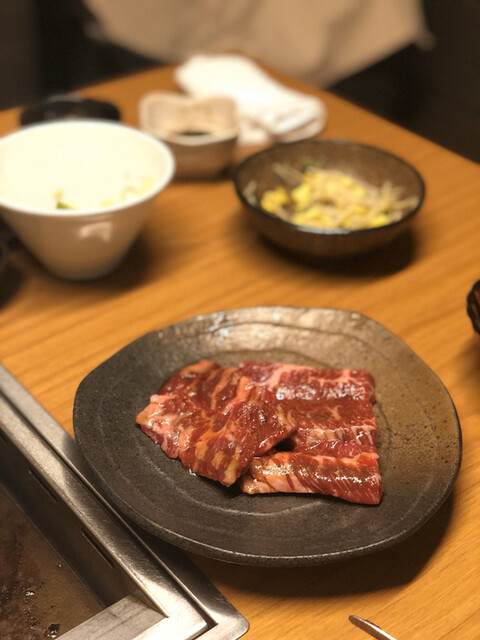 焼肉家 KAZU 神楽坂的实拍高清图