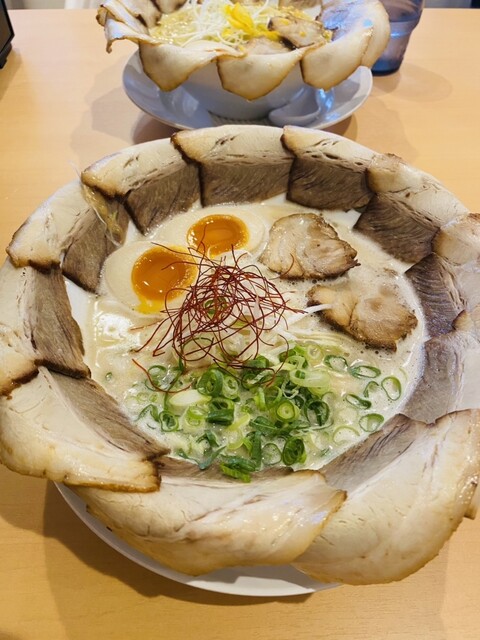 recommendations image for 泡系しおとんこつラーメン べらしお 総本店