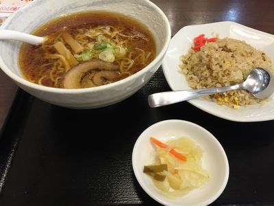 味の時計台 余市店的实拍高清图