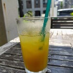 recommendations for Urth Caffé 代官山