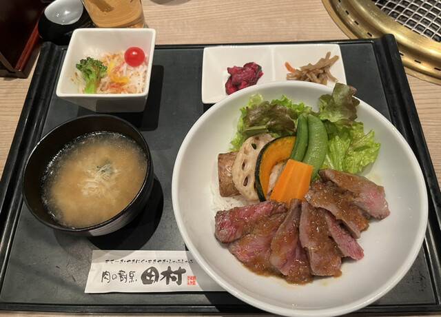 肉の割烹 田村 大通BISSE店的實拍高清圖