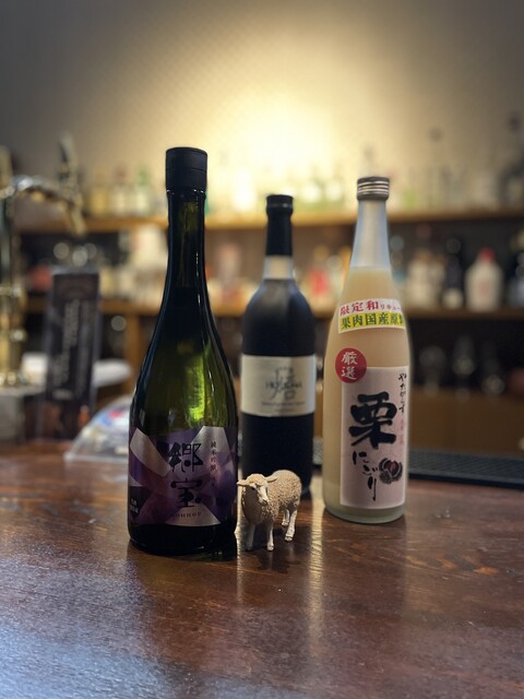 Bar&Sushi 紺と白的实拍高清图