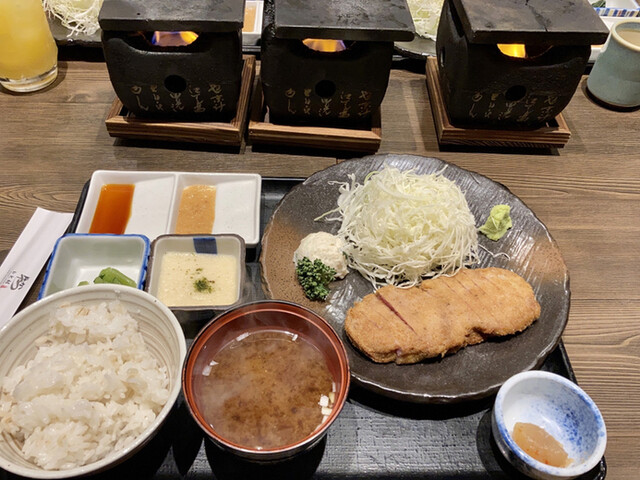 牛かつ もと村 福岡天神西通り店的實拍高清圖
