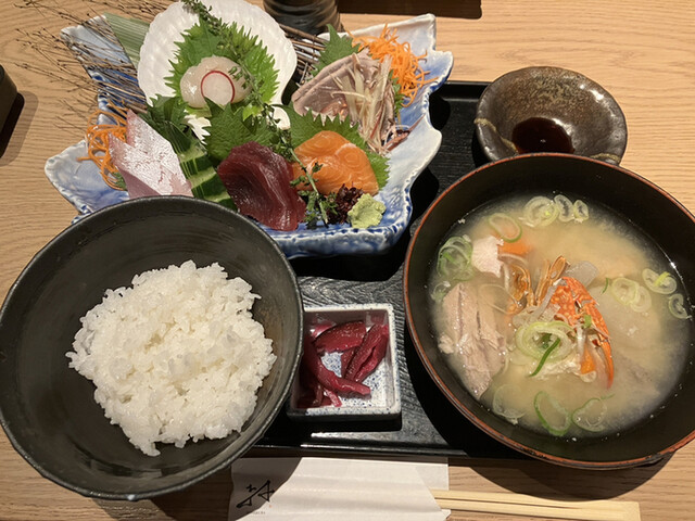 いかの墨 新宿駅南口マインズタワー店的實拍高清圖