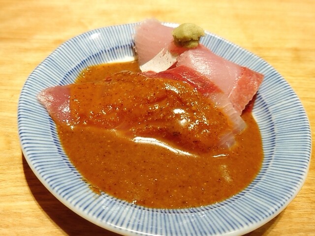 日本橋海鮮丼 つじ半 ミッドタウン店的實拍高清圖