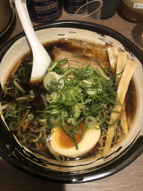 元祖熟成細麺 香来 天王寺MIO店的實拍高清圖