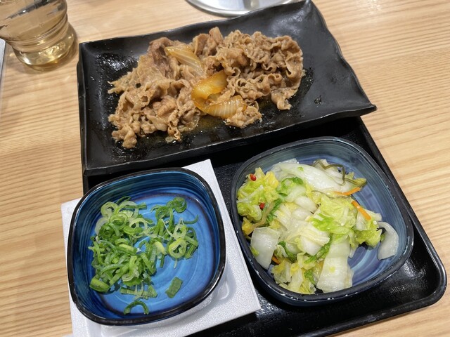 吉野家 三鷹駅南口店的實拍高清圖
