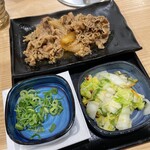 吉野家 三鷹駅南口店的實拍圖