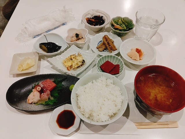 食堂・弁当・酒 エソラ的实拍高清图