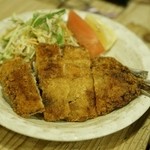 梅山鉄平食堂 本店的实拍图