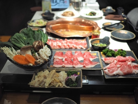 健康美容 火鍋専門店 朝天門的实拍高清图