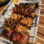 recommendations for 元祖やきとり 串八珍 十条店