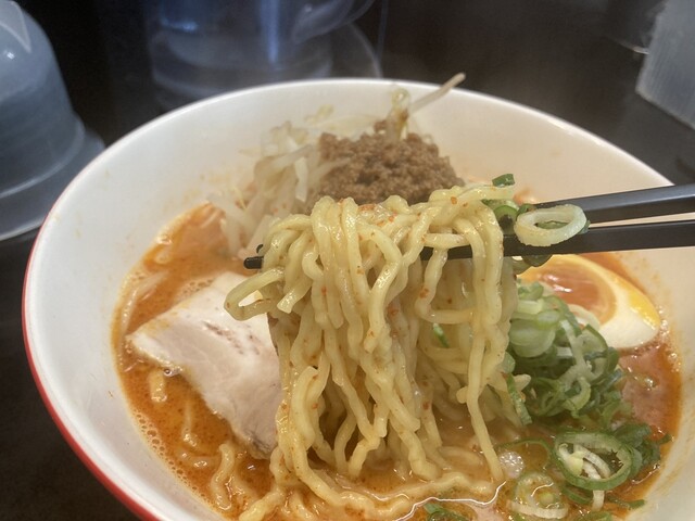 ラーメン雷蔵 諸岡店的實拍高清圖