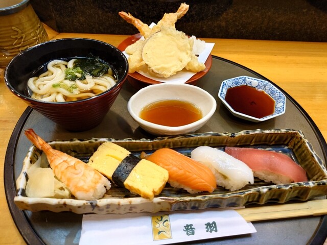 割烹 音羽鮨 千里山店的實拍高清圖