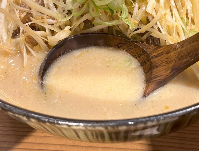 いと井 東京ラーメン横丁店的實拍高清圖