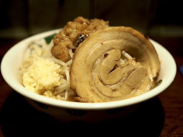 ラーメン 雷 東京本丸店的實拍高清圖