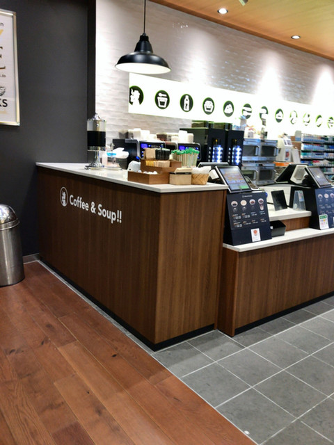 ファミマ!! 秋葉原UDX店的實拍高清圖