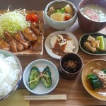 食べのみ処 くりや的实拍图