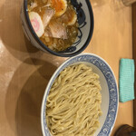 中華そば 青葉 池袋サンシャイン店的實拍圖