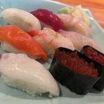 町の寿し 本店的实拍图