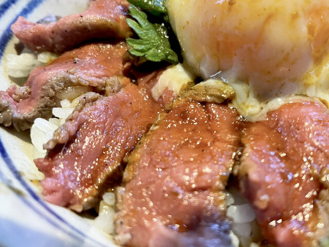 あか牛焼肉と馬刺し たべとも的實拍高清圖