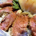 あか牛焼肉と馬刺し たべとも的實拍圖