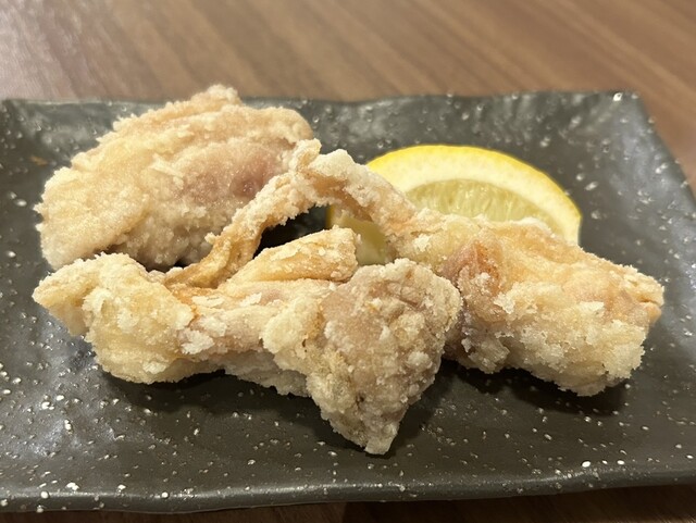 鮮魚と 絆 馬もつの店的实拍高清图