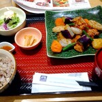 大戸屋 ニッセイ札幌ビル店的實拍圖