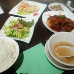 recommendations for 広東料理 民生 ヒルトンプラザウエスト店